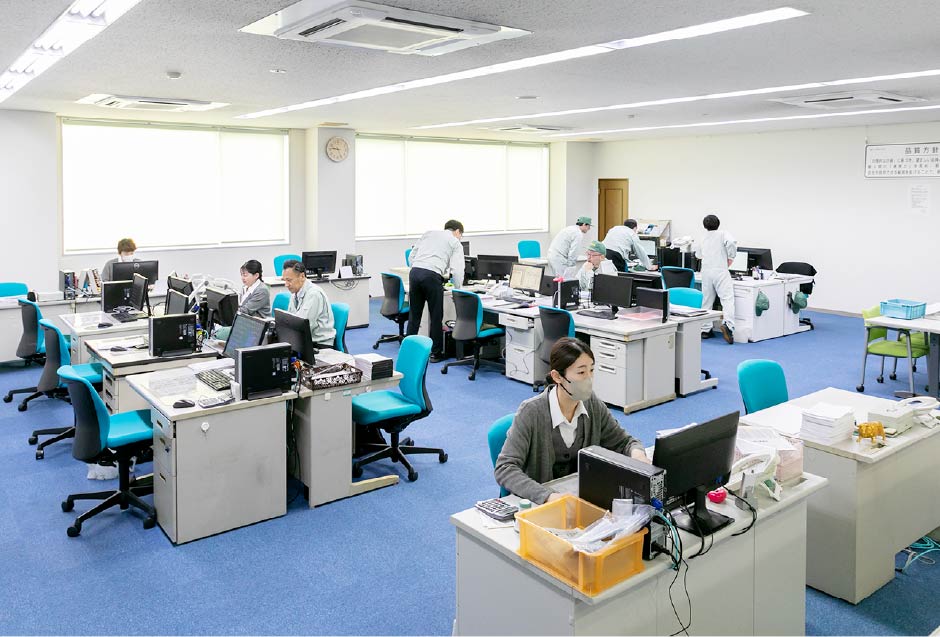 本社内観